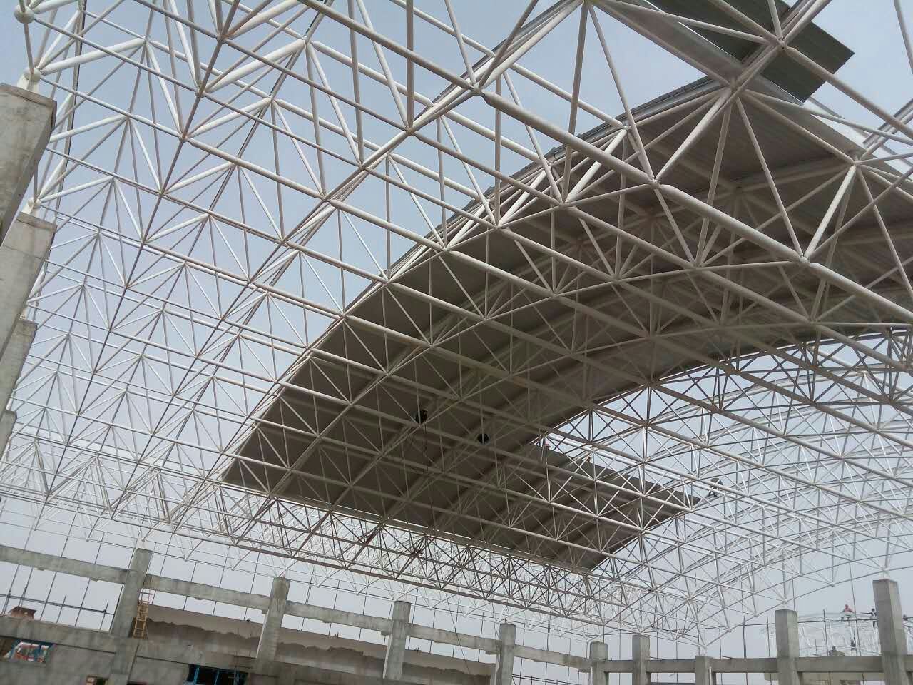 玉树青岛一汽网架